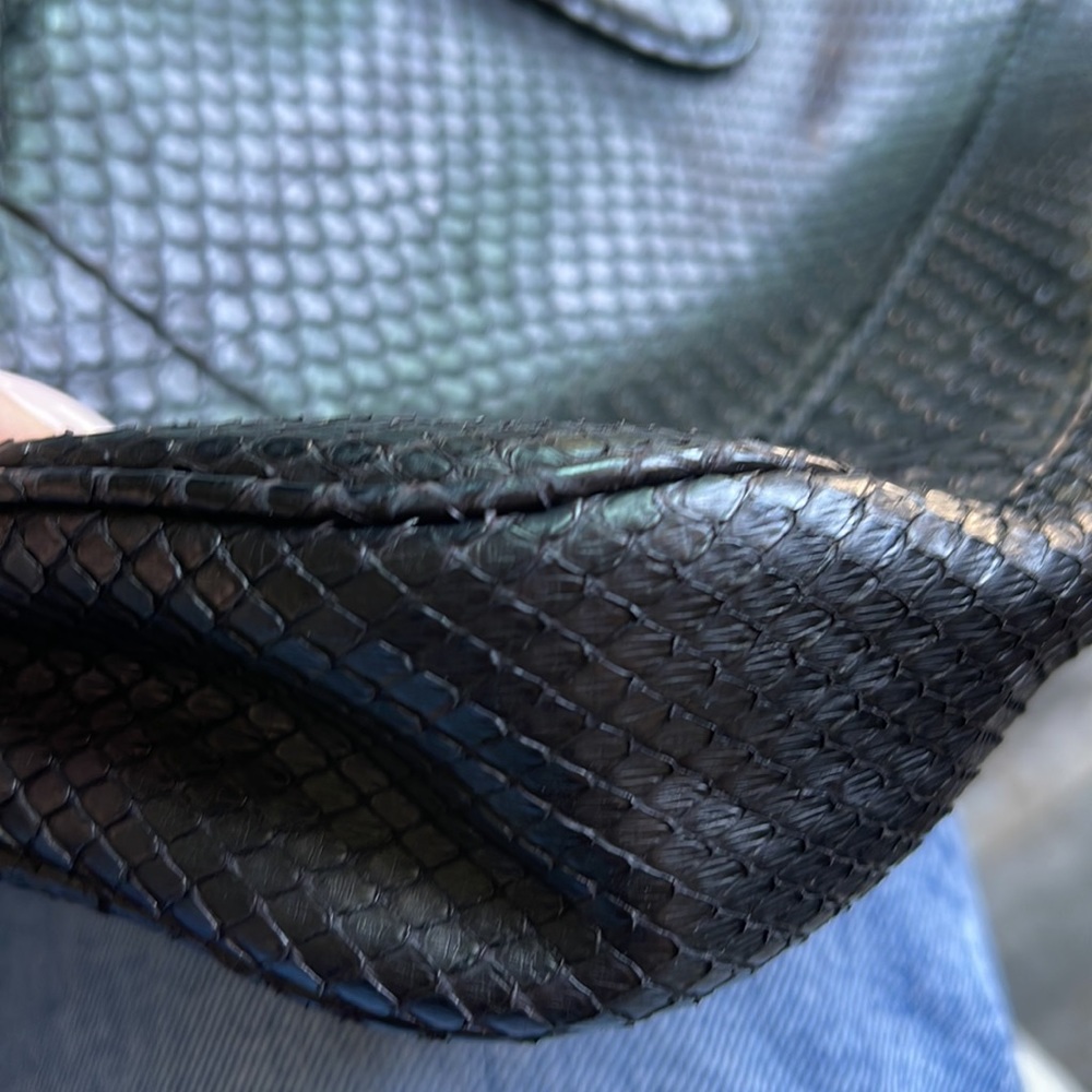 Gucci Large New Jackie Black Python - image 7